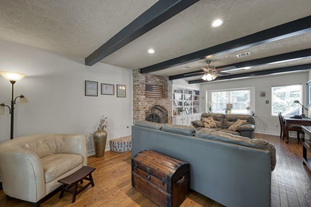 6107 Craigway Road, Spring, TX 77389