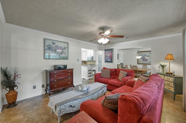 6107 Craigway Road, Spring, TX 77389