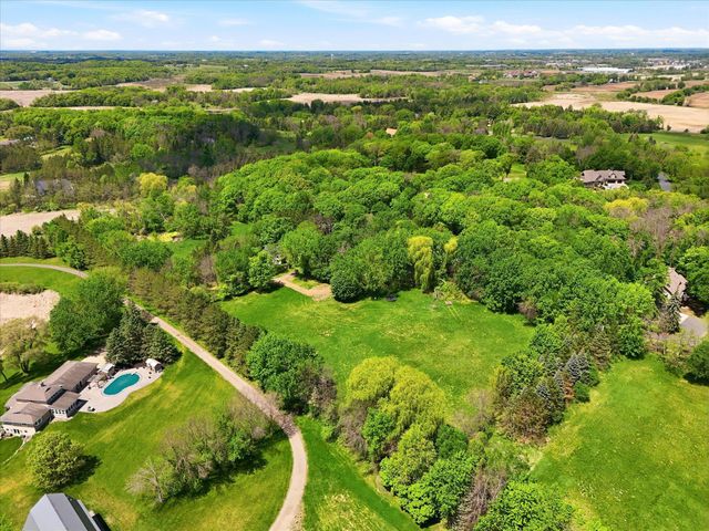2782 Tamarack Drive, Medina, MN 55356