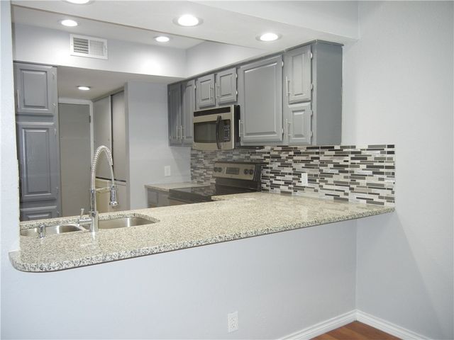 18240 Midway Road 105, Dallas, TX 75287