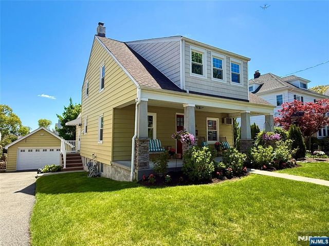 110 6th Street, Wood Ridge, NJ 07075