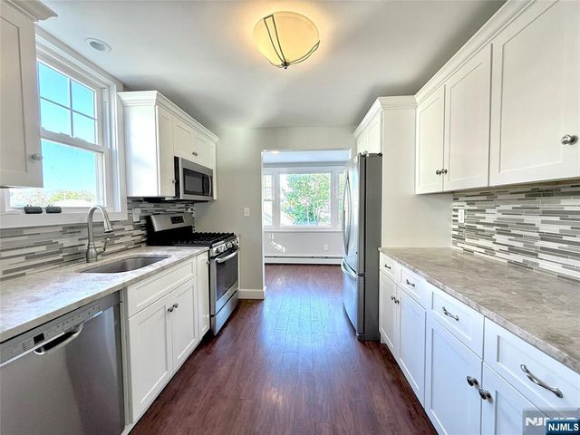 110 6th Street, Wood Ridge, NJ 07075