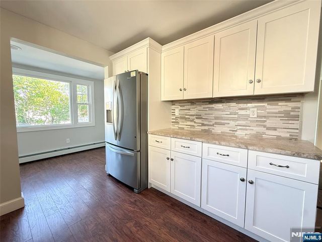 110 6th Street, Wood Ridge, NJ 07075