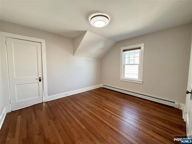 110 6th Street, Wood Ridge, NJ 07075