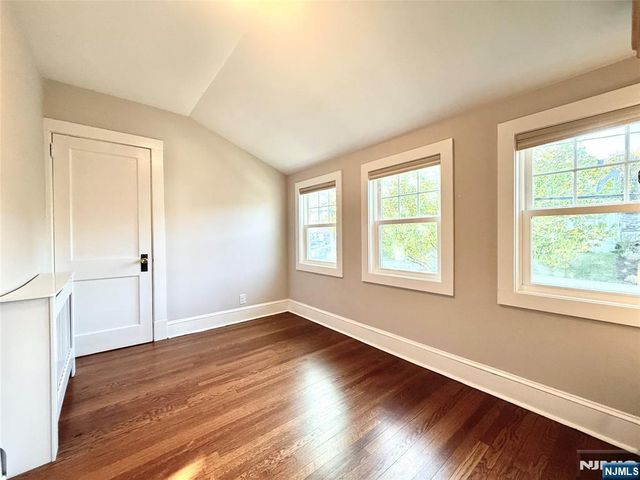 110 6th Street, Wood Ridge, NJ 07075