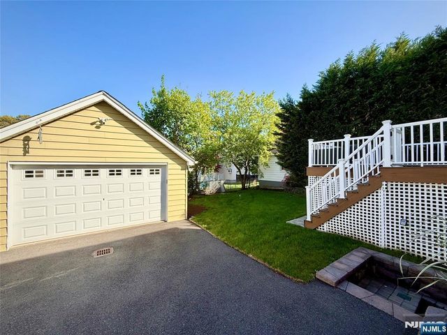 110 6th Street, Wood Ridge, NJ 07075