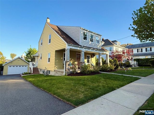 110 6th Street, Wood Ridge, NJ 07075