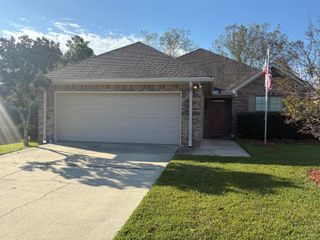 115 Cottage Dr., Hattiesburg, MS 39402