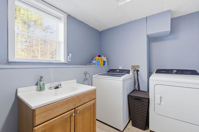 38 Rita's Circle, Northwood, NH 03261