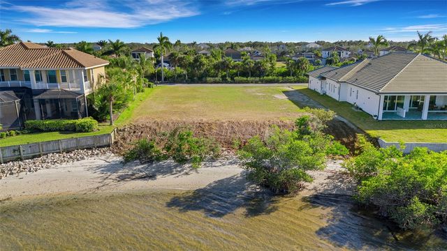 4111 HAWK ISLAND DRIVE, Bradenton, FL 34208
