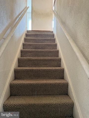 13409 PINETREE DR, Woodbridge, VA 22191