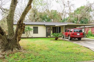 5634 Schevers Street, Houston, TX 77033