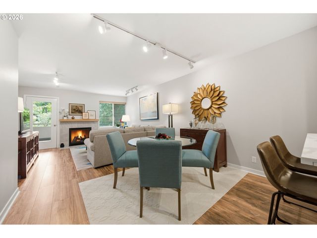6625 W Burnside Rd 226, Portland, OR 97210