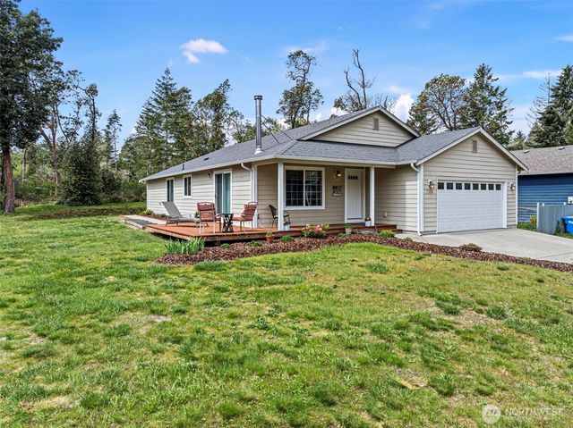 1704 197th Avenue SW, Lakebay, WA 98349