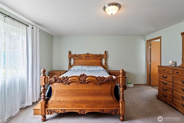 1704 197th Avenue SW, Lakebay, WA 98349