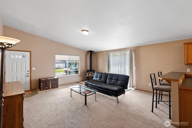 1704 197th Avenue SW, Lakebay, WA 98349