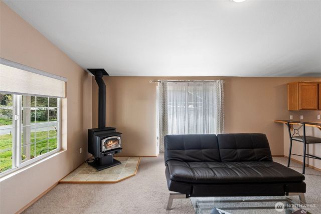 1704 197th Avenue SW, Lakebay, WA 98349