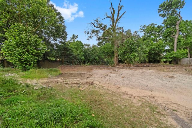 1615 Gilmore Street, Conroe, TX 77301