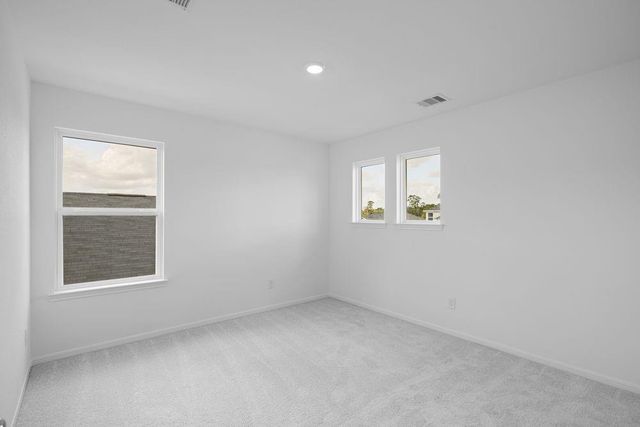 127 Daylight Crest Drive, Crosby, TX 77532