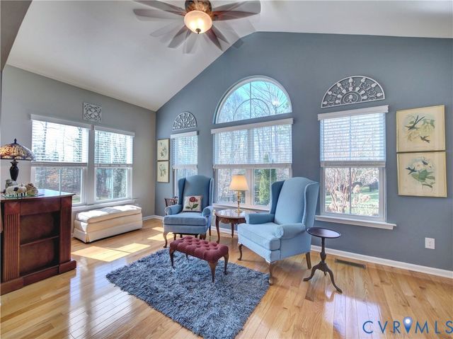 6606 Glen Falls Xing, Moseley, VA 23120