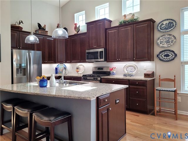 6606 Glen Falls Xing, Moseley, VA 23120