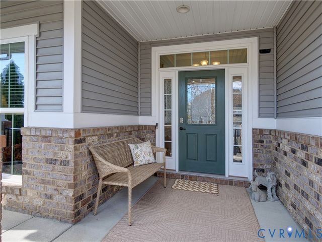6606 Glen Falls Xing, Moseley, VA 23120