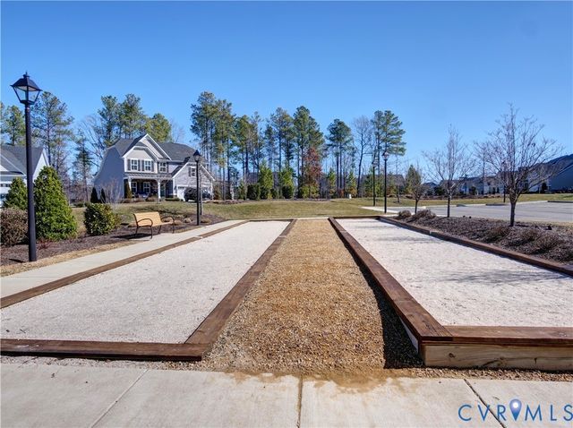 6606 Glen Falls Xing, Moseley, VA 23120