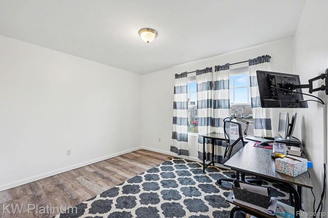 58612 Virginia Circle, New Haven Village, MI 48048