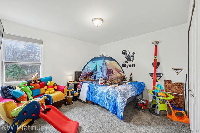 58612 Virginia Circle, New Haven Village, MI 48048