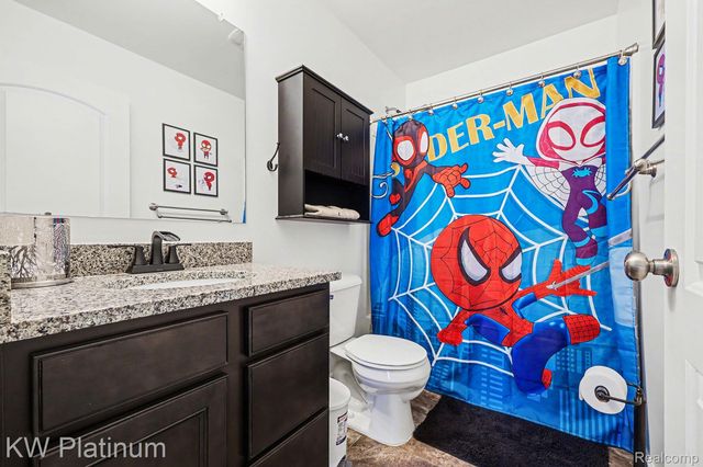 58612 Virginia Circle, New Haven Village, MI 48048