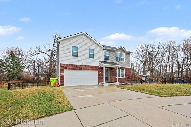 58612 Virginia Circle, New Haven Village, MI 48048