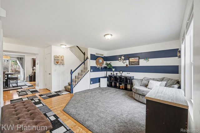 58612 Virginia Circle, New Haven Village, MI 48048