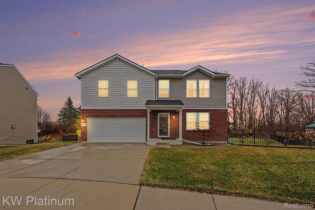 58612 Virginia Circle, New Haven Village, MI 48048