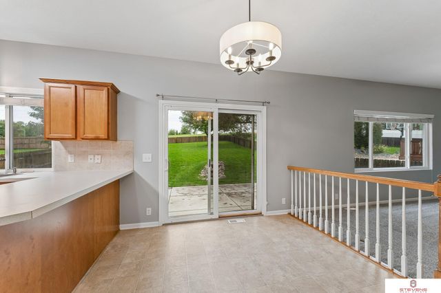 6516 N 148th Street, Omaha, NE 68116