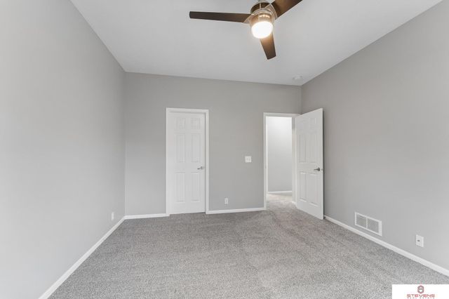 6516 N 148th Street, Omaha, NE 68116