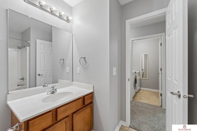 6516 N 148th Street, Omaha, NE 68116