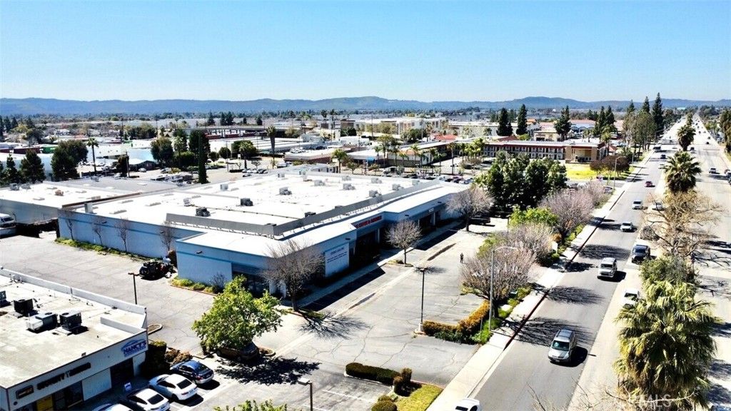 5407 Holt, Montclair, CA 91763 — exterior