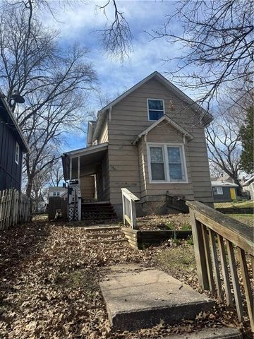1424 6th Avenue, Leavenworth, KS 66048