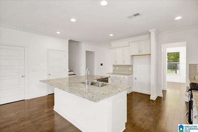 4068 PARK CROSSINGS DRIVE, Chelsea, AL 35043