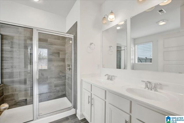 4068 PARK CROSSINGS DRIVE, Chelsea, AL 35043