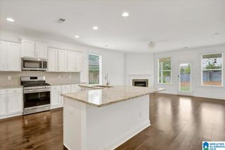4068 PARK CROSSINGS DRIVE, Chelsea, AL 35043