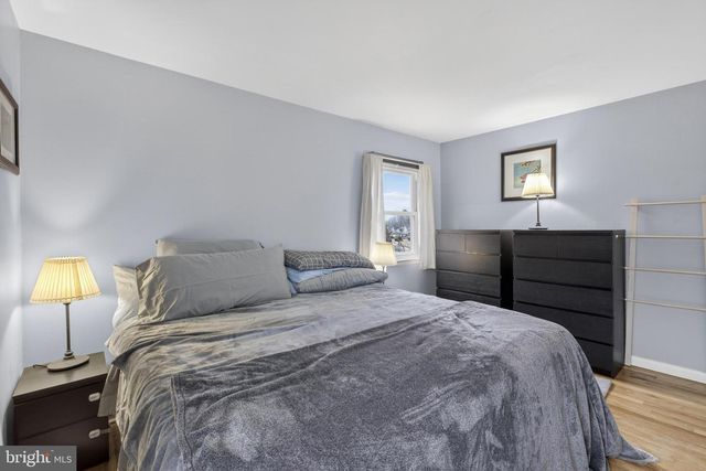 1202 PINEFIELD RD, Newark, DE 19713