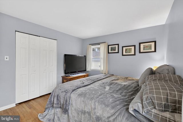 1202 PINEFIELD RD, Newark, DE 19713