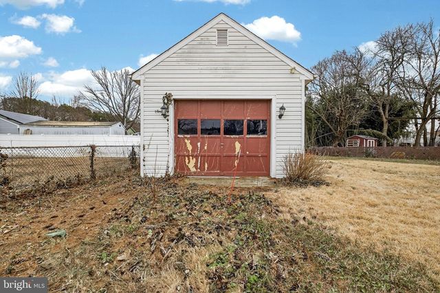 1202 PINEFIELD RD, Newark, DE 19713