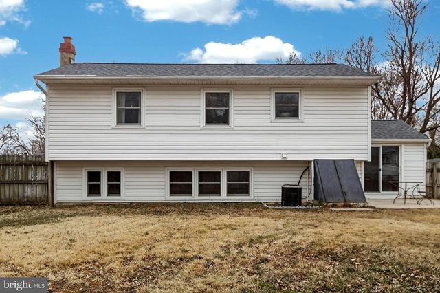 1202 PINEFIELD RD, Newark, DE 19713