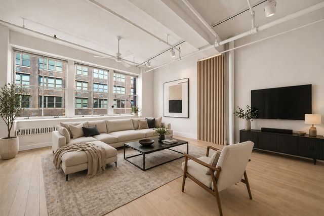 727 S Dearborn Street 311, Chicago, IL 60605