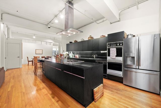 727 S Dearborn Street 311, Chicago, IL 60605