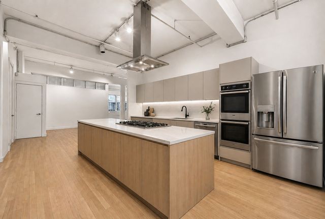 727 S Dearborn Street 311, Chicago, IL 60605