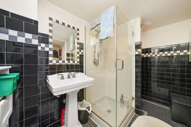 727 S Dearborn Street 311, Chicago, IL 60605