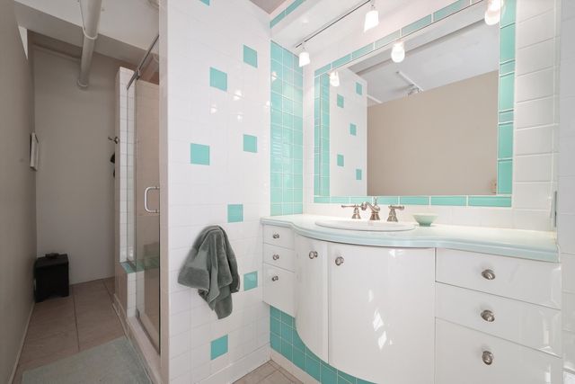 727 S Dearborn Street 311, Chicago, IL 60605
